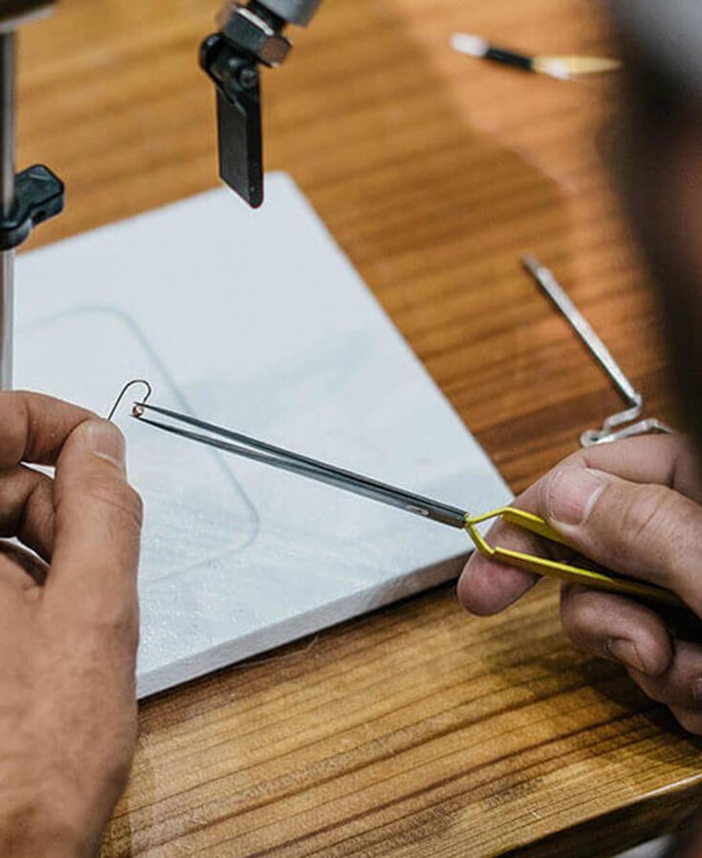 D-Loop Tweezer - Yellow